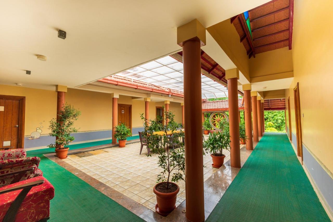 Honeydewwz Exoticaa Hotel & Resort Chikmagalūr Exterior foto